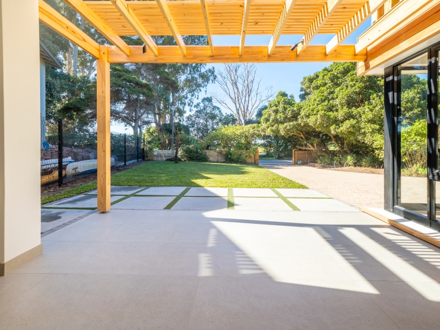 3 Bedroom Property for Sale in Leisure Isle Western Cape